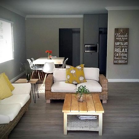 Corban Cottage Hermanus Extérieur photo