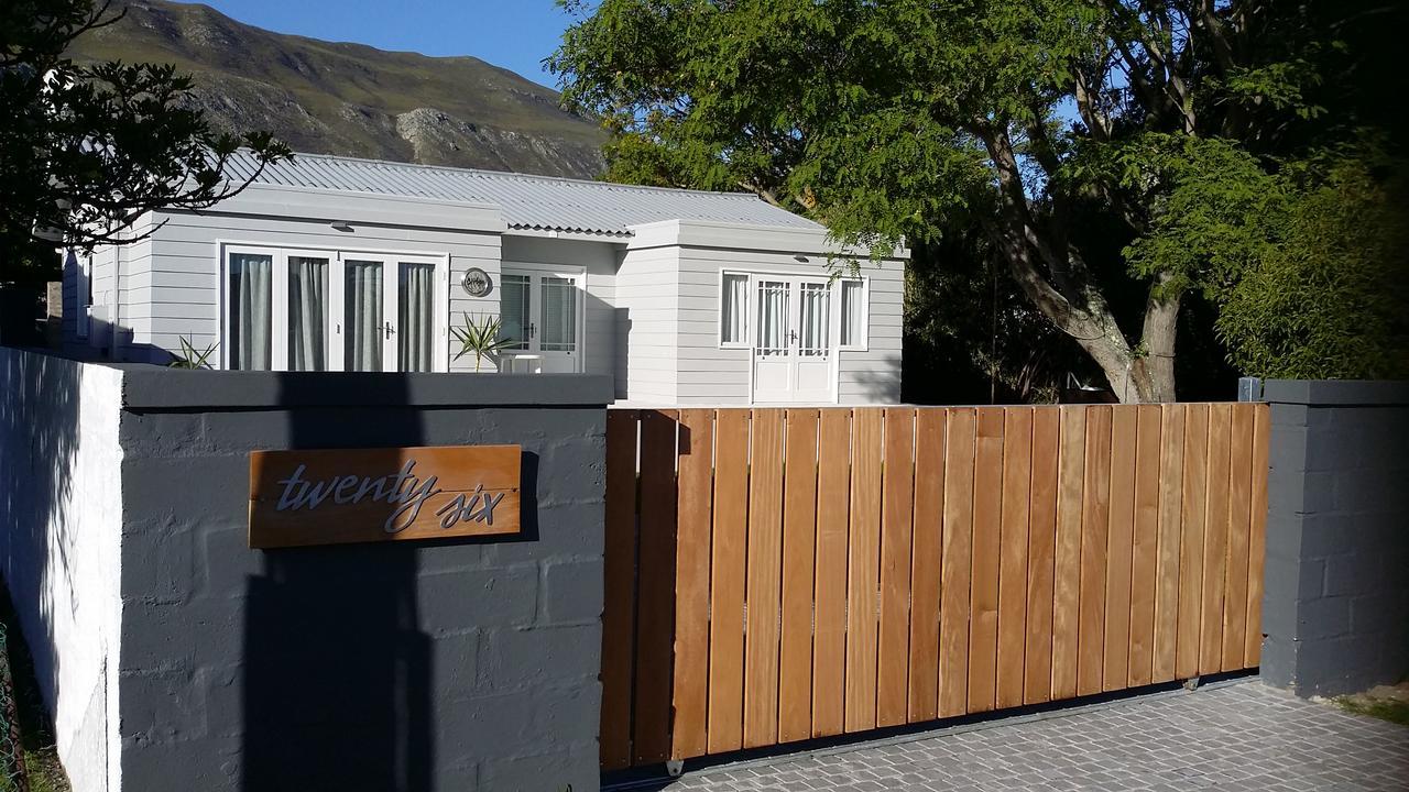 Corban Cottage Hermanus Extérieur photo